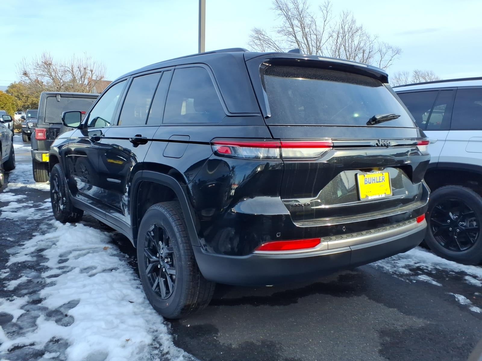 2026 Jeep Grand Cherokee GRAND CHEROKEE LAREDO ALTITUDE 4X4