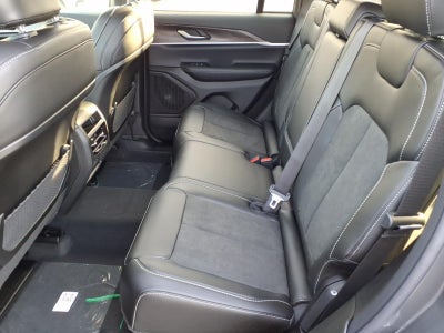 2026 Jeep Grand Cherokee GRAND CHEROKEE ALTITUDE 4X4