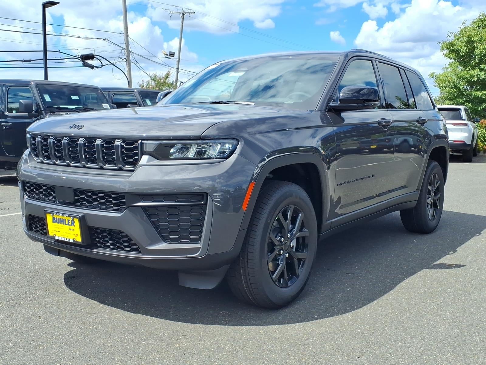 2026 Jeep Grand Cherokee GRAND CHEROKEE LAREDO ALTITUDE 4X4