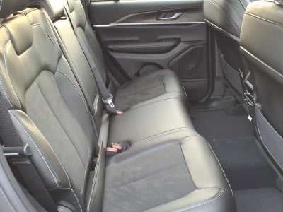 2026 Jeep Grand Cherokee GRAND CHEROKEE ALTITUDE 4X4