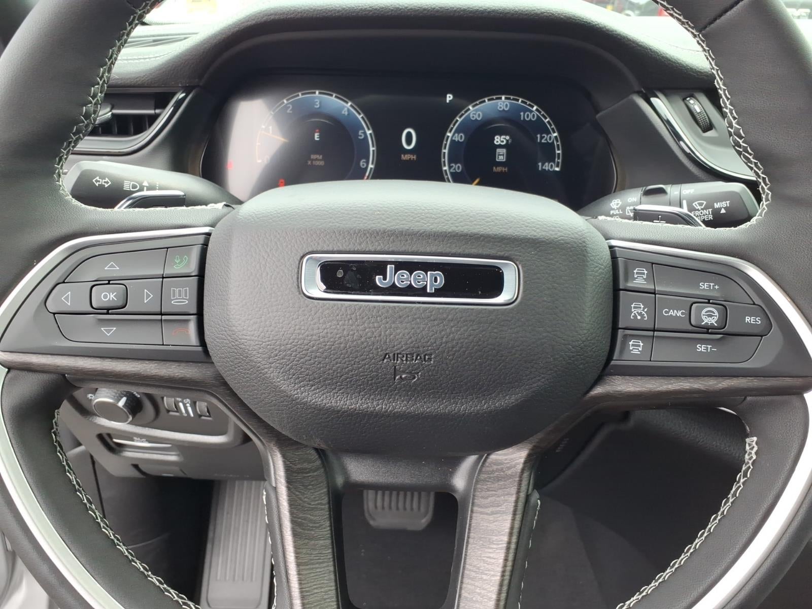 2026 Jeep Grand Cherokee GRAND CHEROKEE LAREDO ALTITUDE 4X4