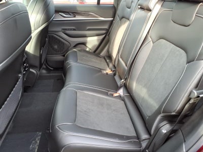 2026 Jeep Grand Cherokee GRAND CHEROKEE ALTITUDE 4X4