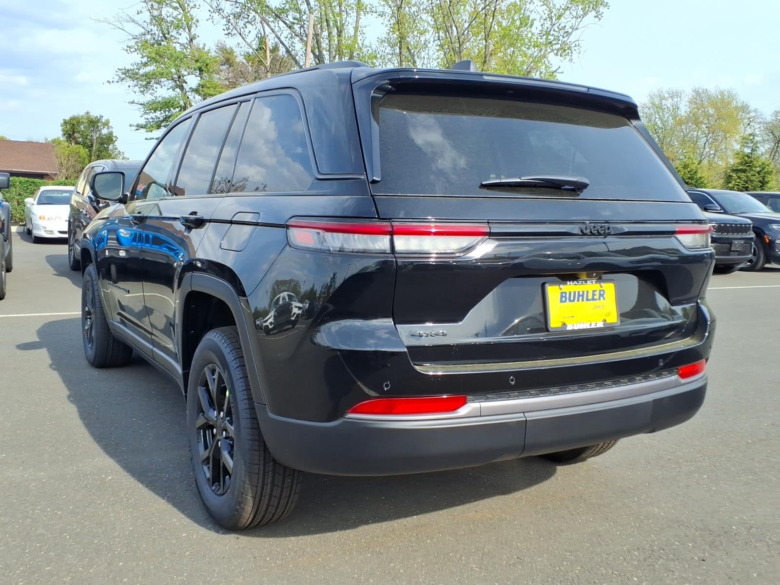 2026 Jeep Grand Cherokee GRAND CHEROKEE LAREDO ALTITUDE 4X4