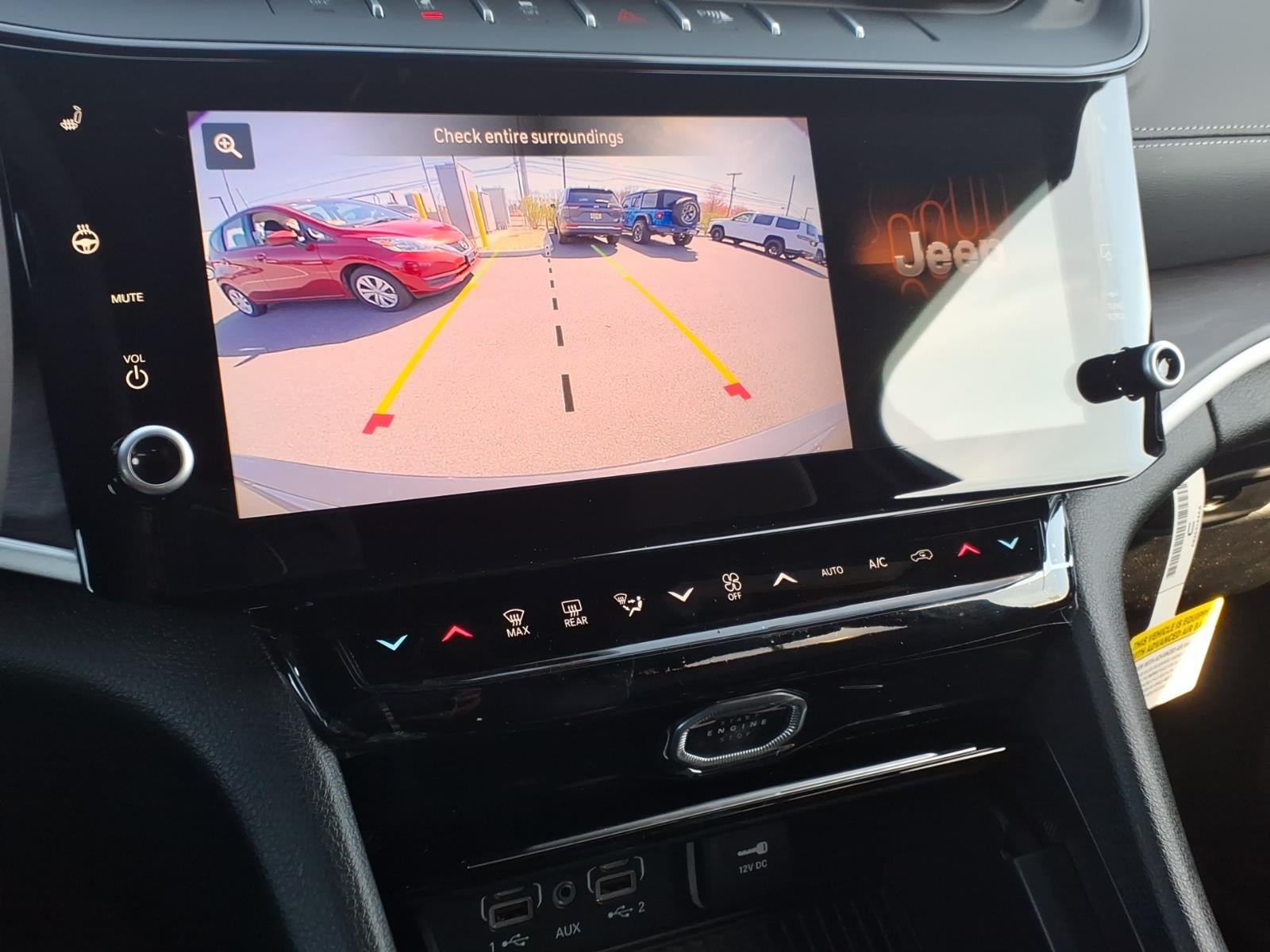 2026 Jeep Grand Cherokee GRAND CHEROKEE LAREDO ALTITUDE 4X4