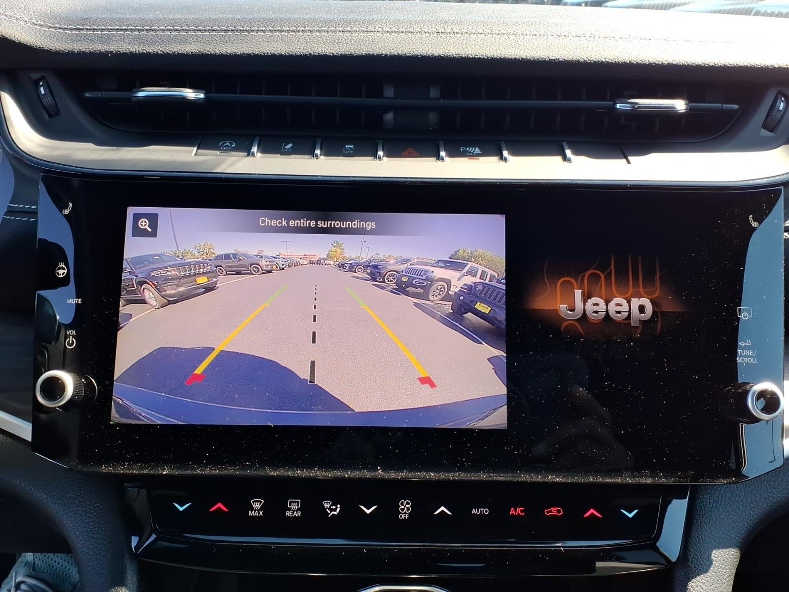 2026 Jeep Grand Cherokee GRAND CHEROKEE LAREDO ALTITUDE 4X4