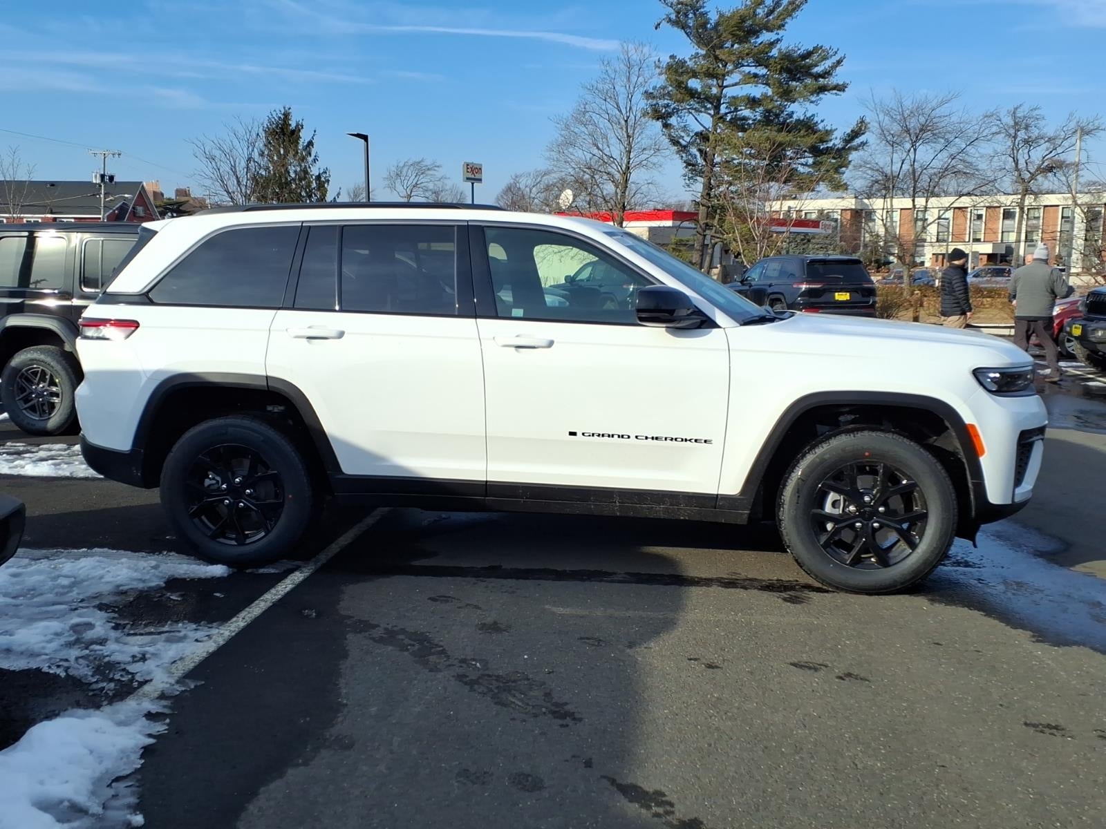2026 Jeep Grand Cherokee GRAND CHEROKEE ALTITUDE 4X4