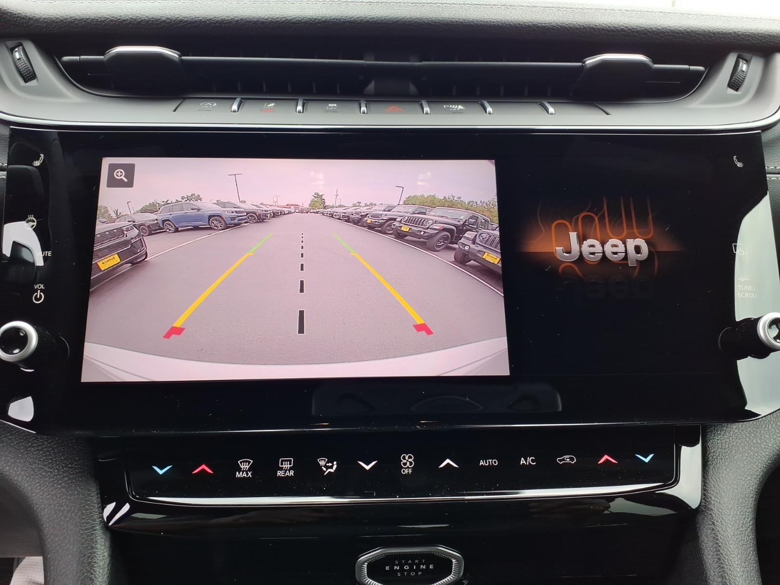2026 Jeep Grand Cherokee GRAND CHEROKEE LAREDO ALTITUDE 4X4