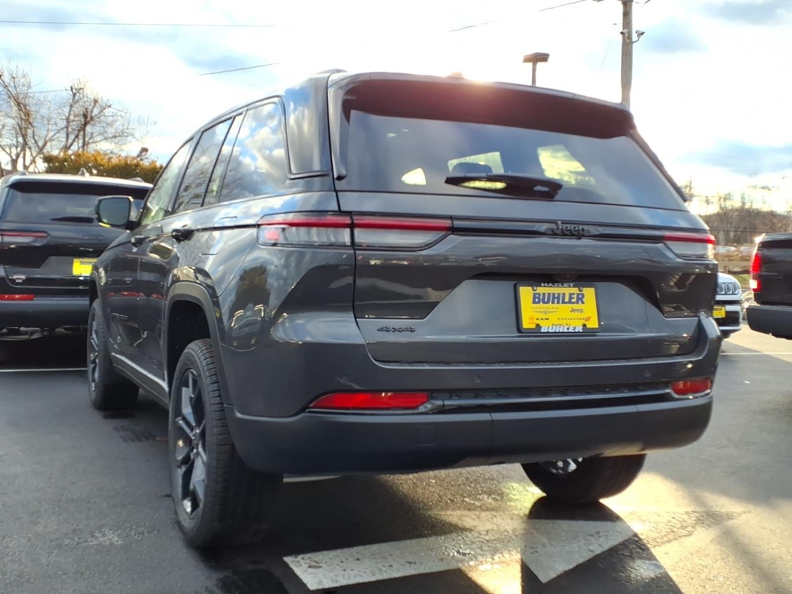 2025 Jeep Grand Cherokee GRAND CHEROKEE LIMITED 4X4