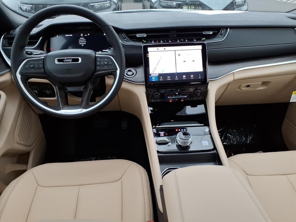 2025 Jeep Grand Cherokee Limited 4x4