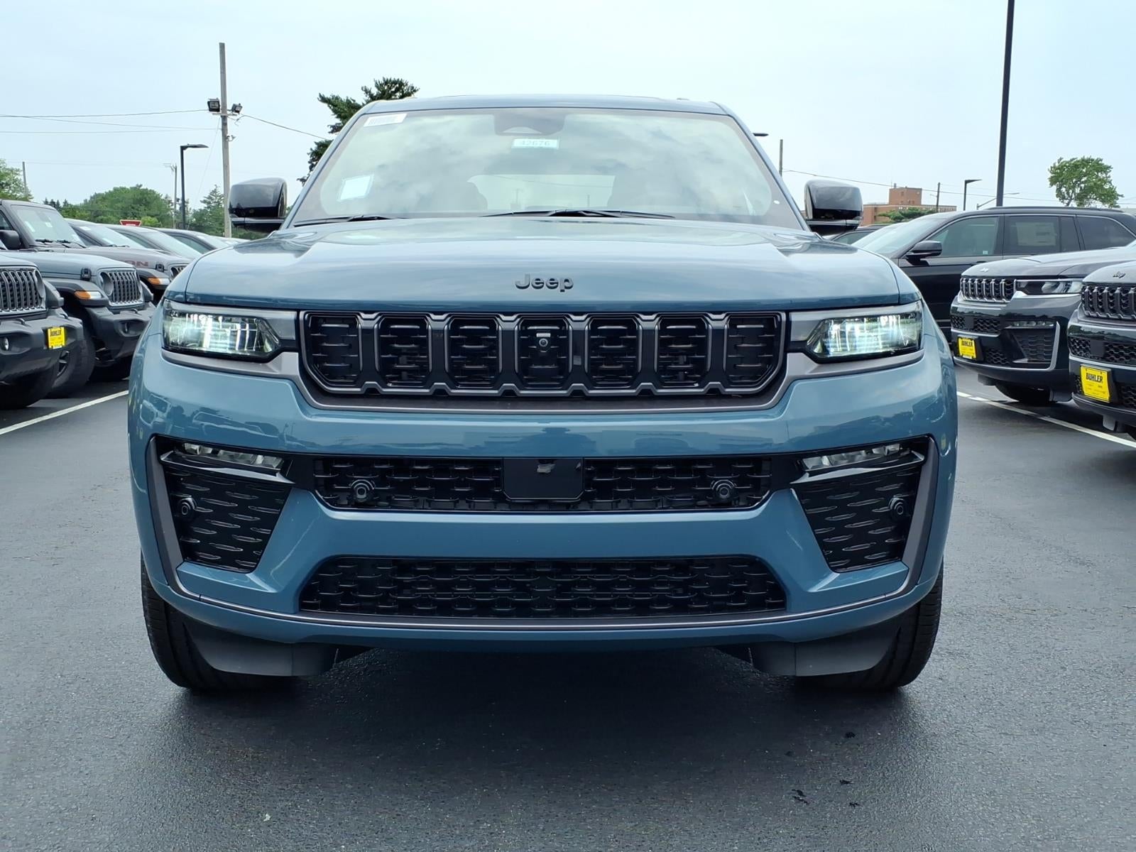 2026 Jeep Grand Cherokee GRAND CHEROKEE LIMITED RESERVE 4X4