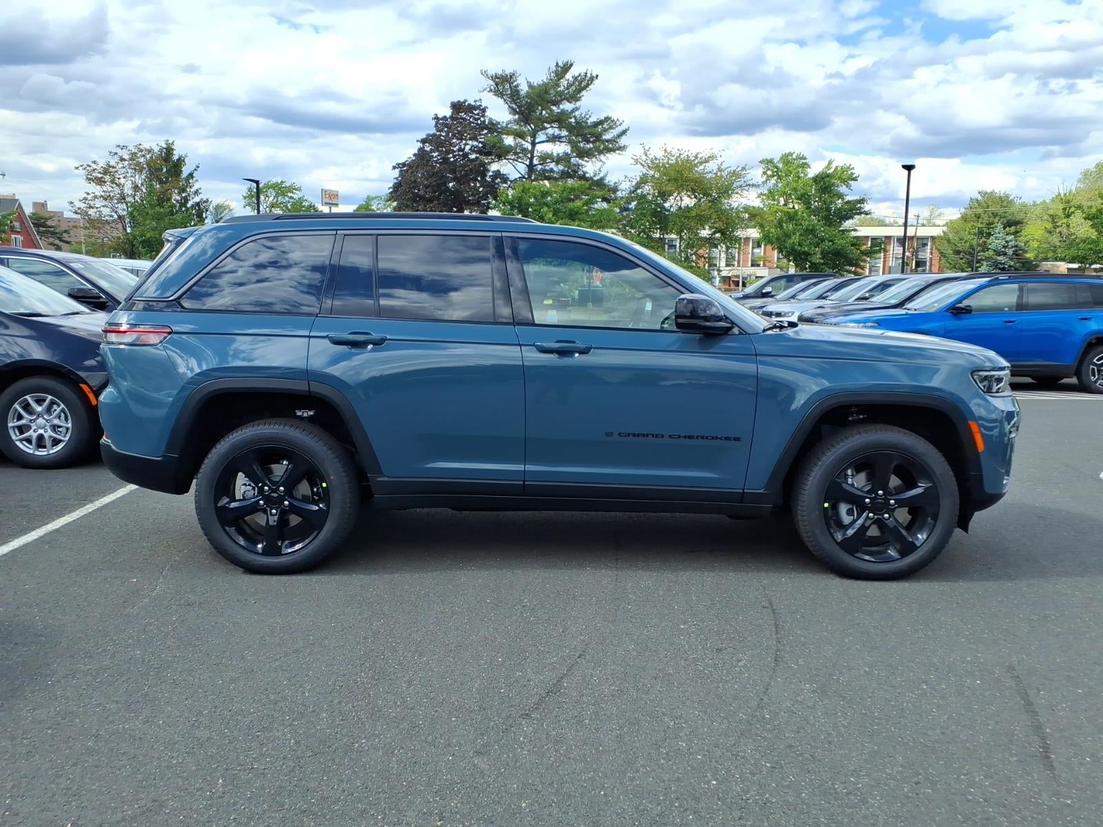 2026 Jeep Grand Cherokee GRAND CHEROKEE LIMITED 4X4
