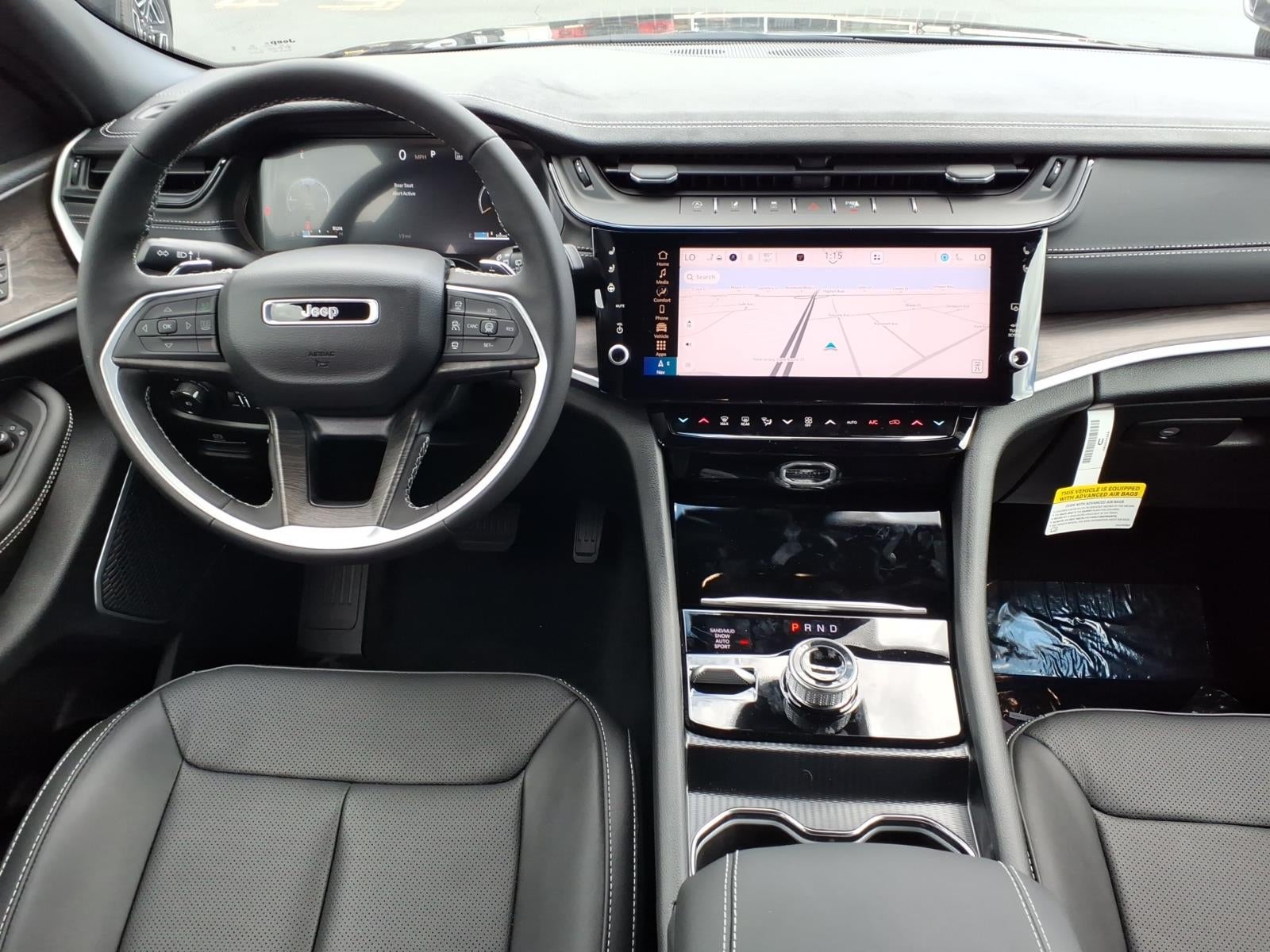 2026 Jeep Grand Cherokee GRAND CHEROKEE LIMITED RESERVE 4X4