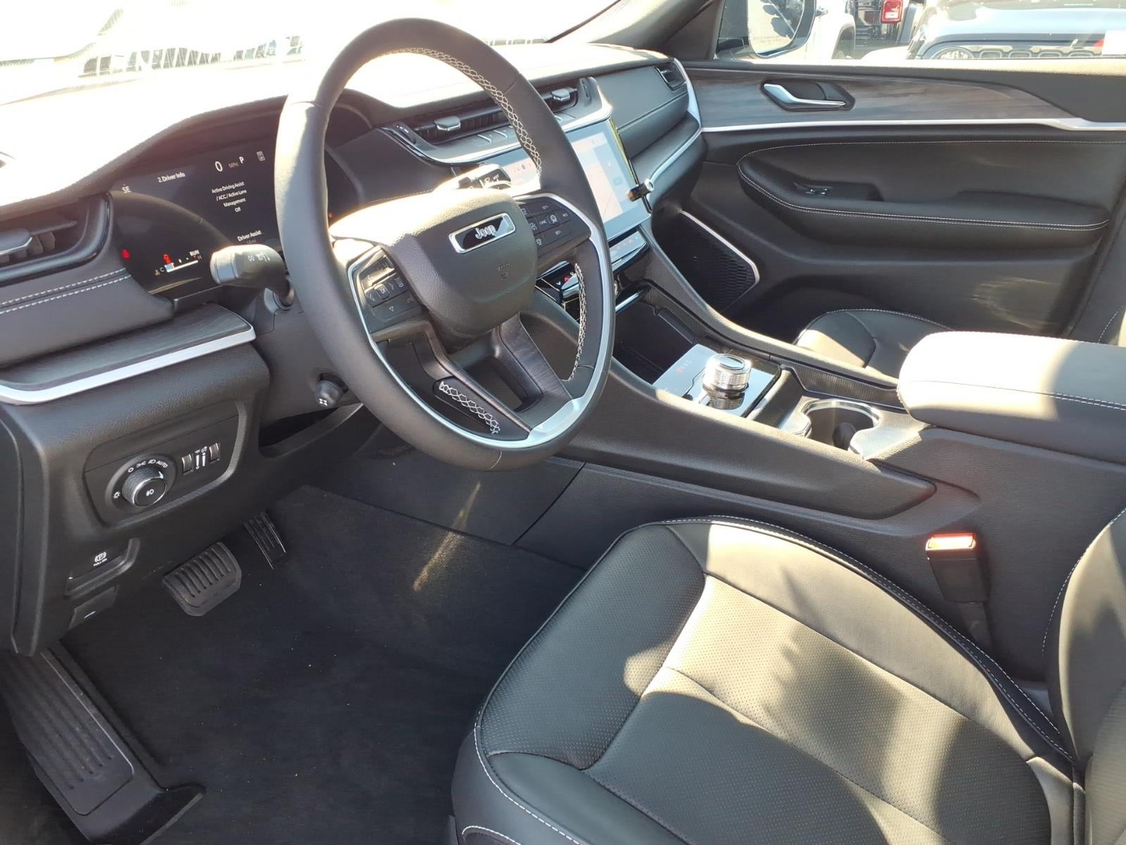 2026 Jeep Grand Cherokee GRAND CHEROKEE LIMITED RESERVE 4X4
