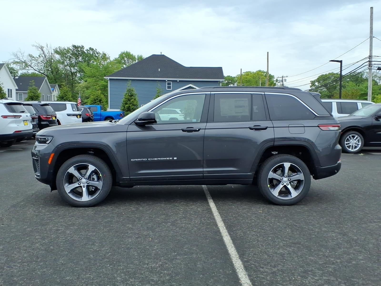 2026 Jeep Grand Cherokee GRAND CHEROKEE LIMITED 4X4