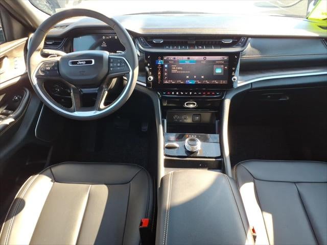 2026 Jeep Grand Cherokee 85th Anniversay Edition 4x4