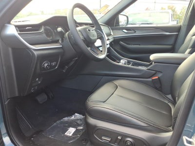 2027 Jeep Grand Cherokee GRAND CHEROKEE LIMITED 4X4