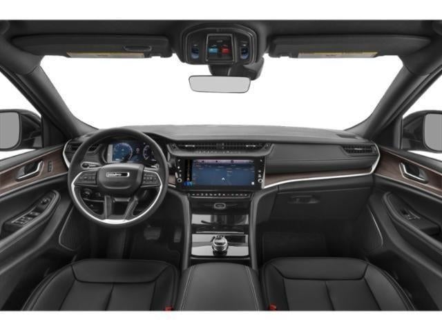 2027 Jeep Grand Cherokee GRAND CHEROKEE LIMITED 4X4