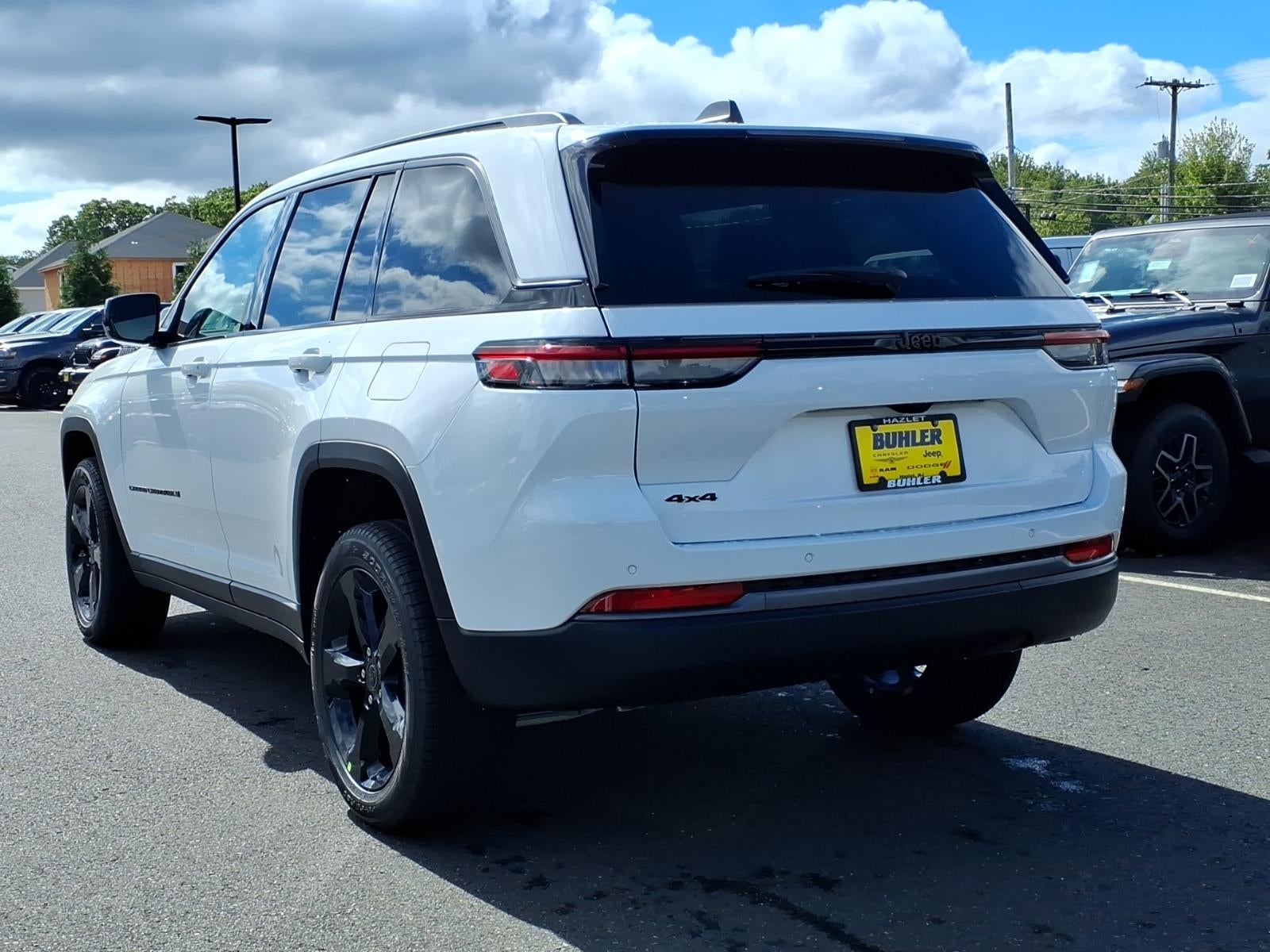 2027 Jeep Grand Cherokee GRAND CHEROKEE LIMITED 4X4