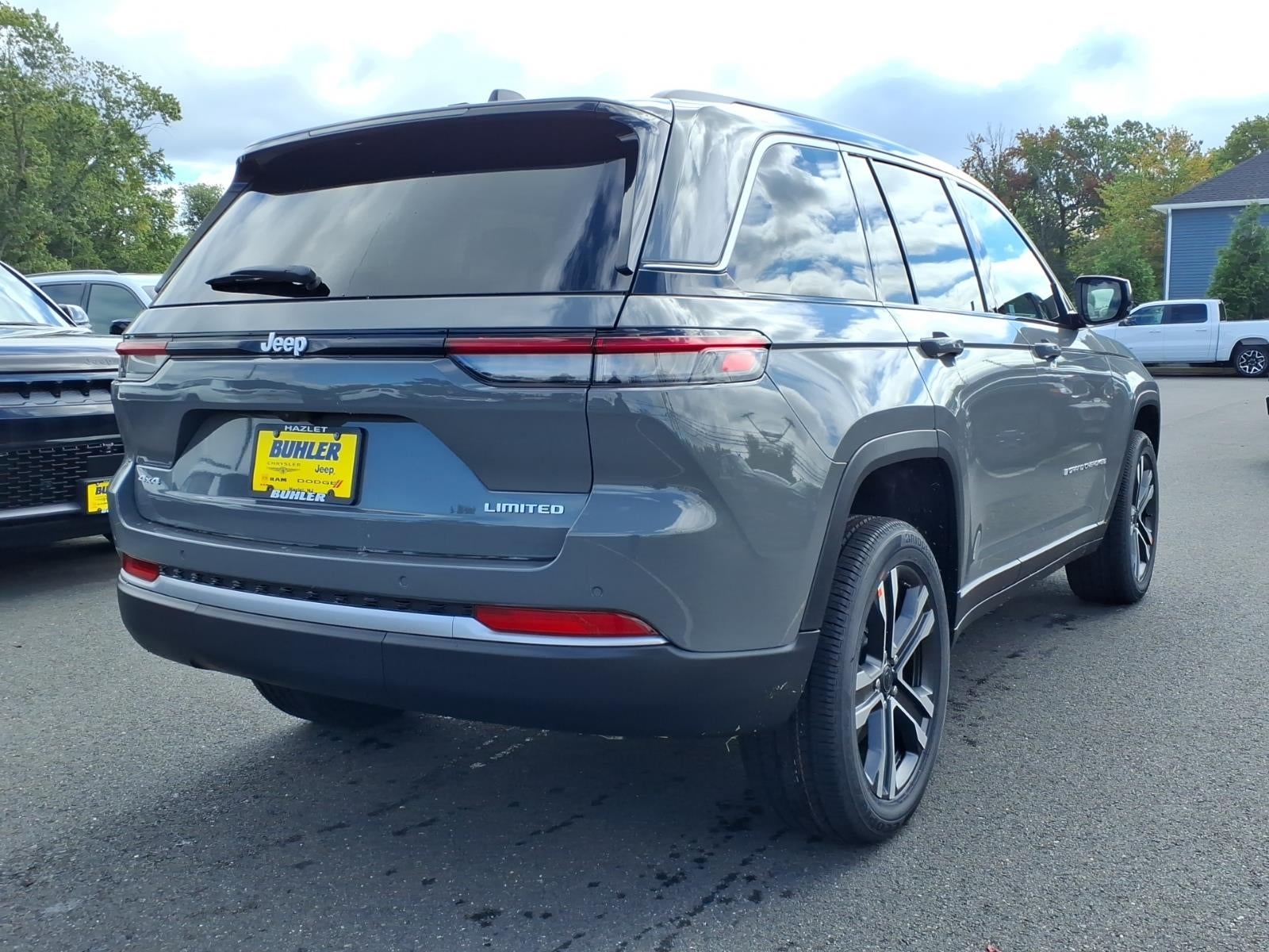 2027 Jeep Grand Cherokee GRAND CHEROKEE LIMITED 4X4