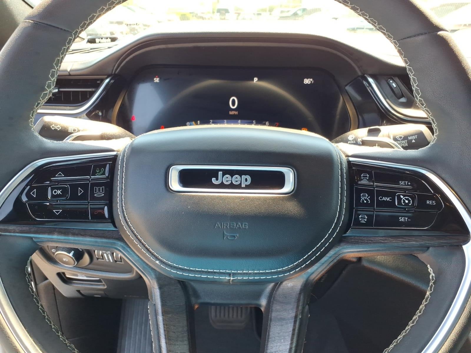 2023 Jeep Grand Cherokee Overland 4x4