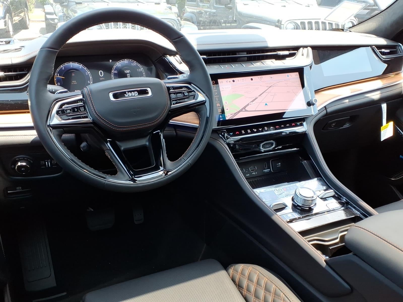 2026 Jeep Grand Cherokee GRAND CHEROKEE SUMMIT 4X4