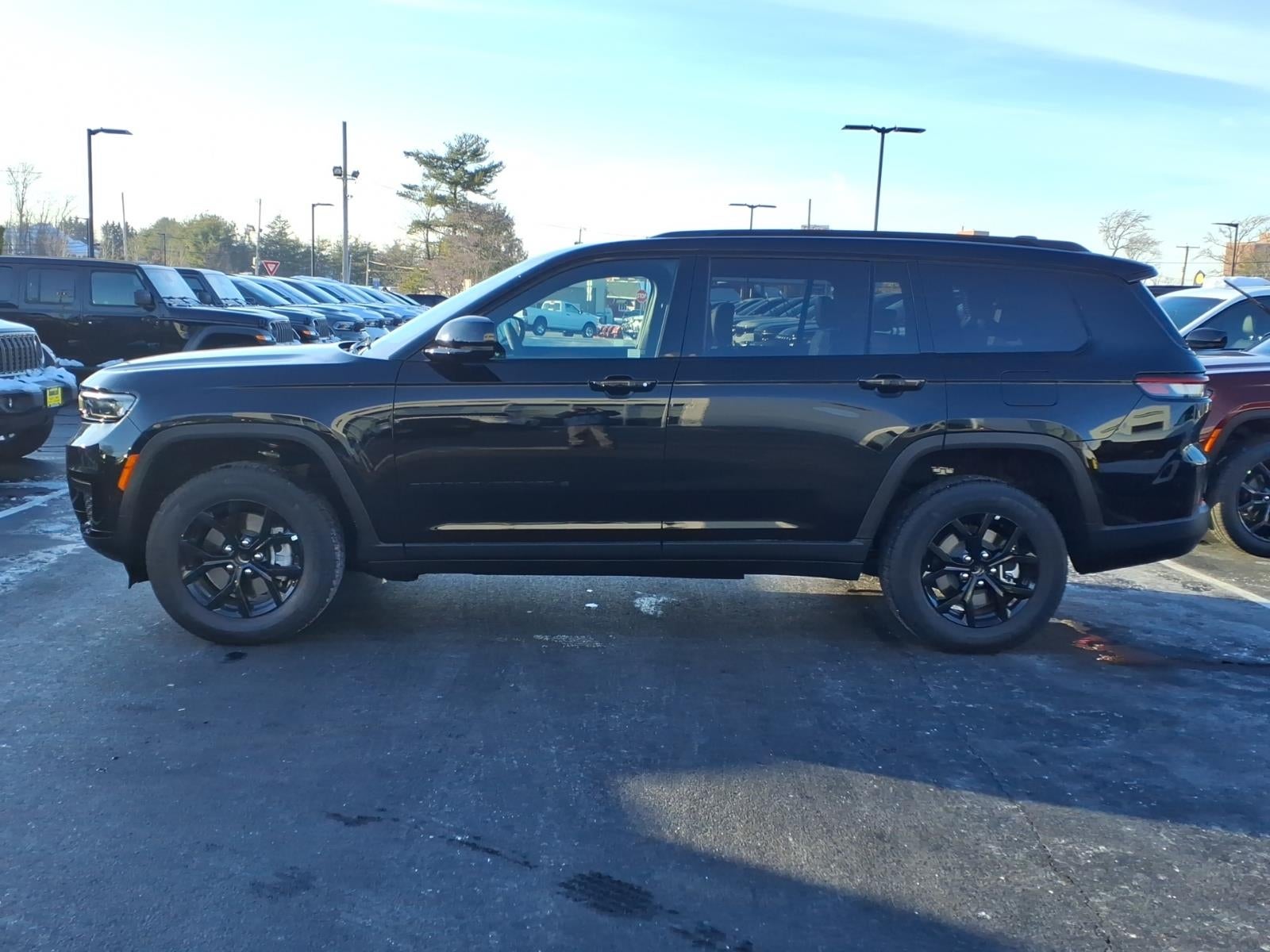2025 Jeep Grand Cherokee GRAND CHEROKEE L ALTITUDE X 4X4