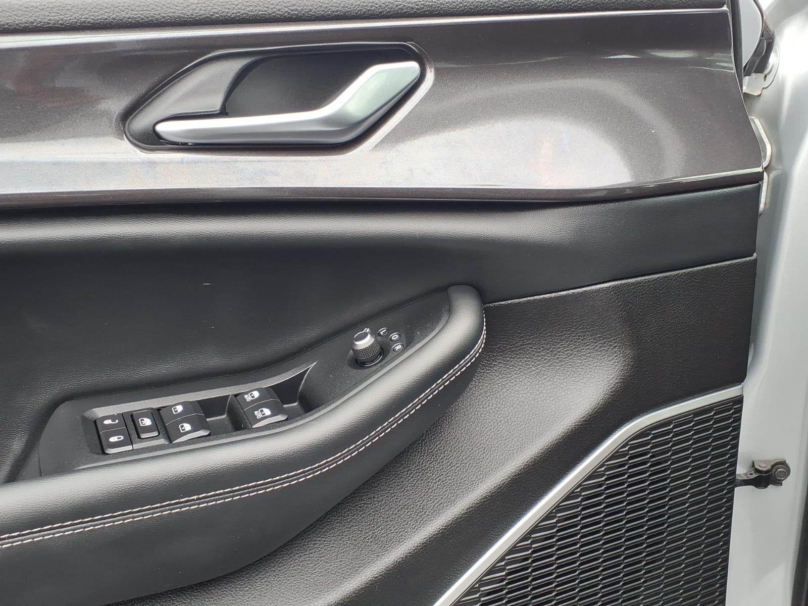 2022 Jeep Grand Cherokee L Laredo 4x4