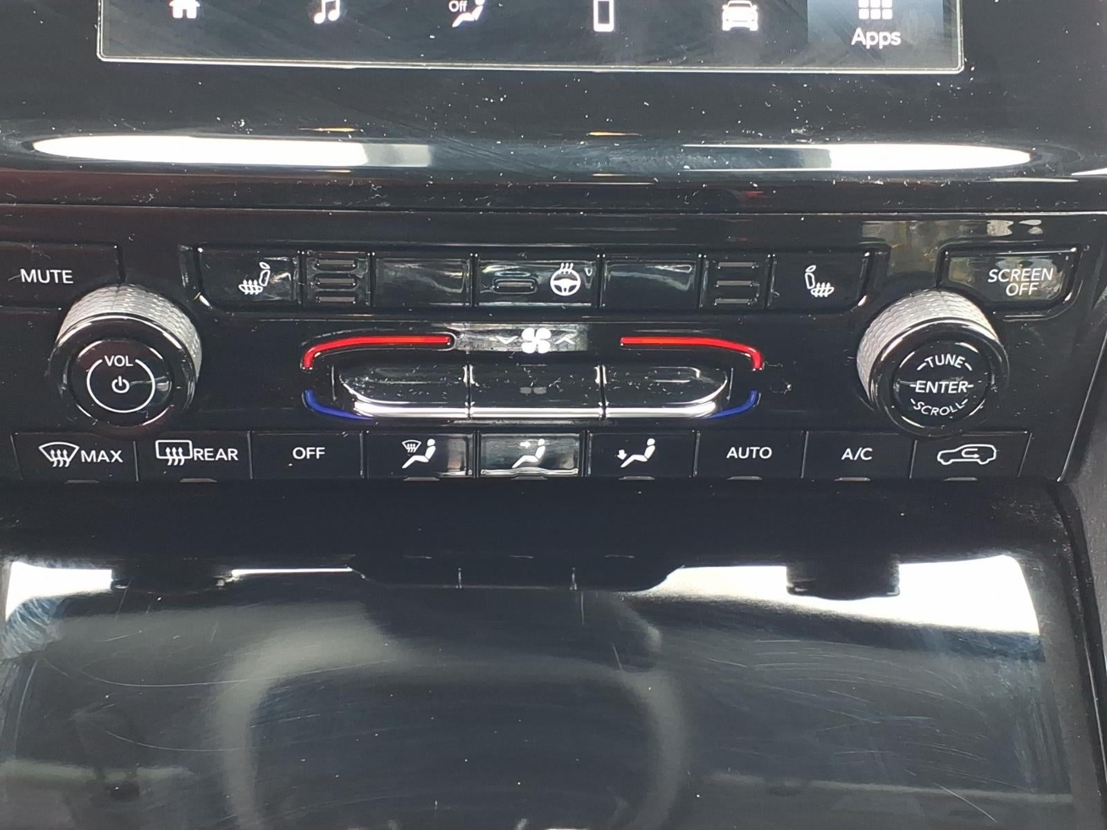 2022 Jeep Grand Cherokee L Laredo 4x4