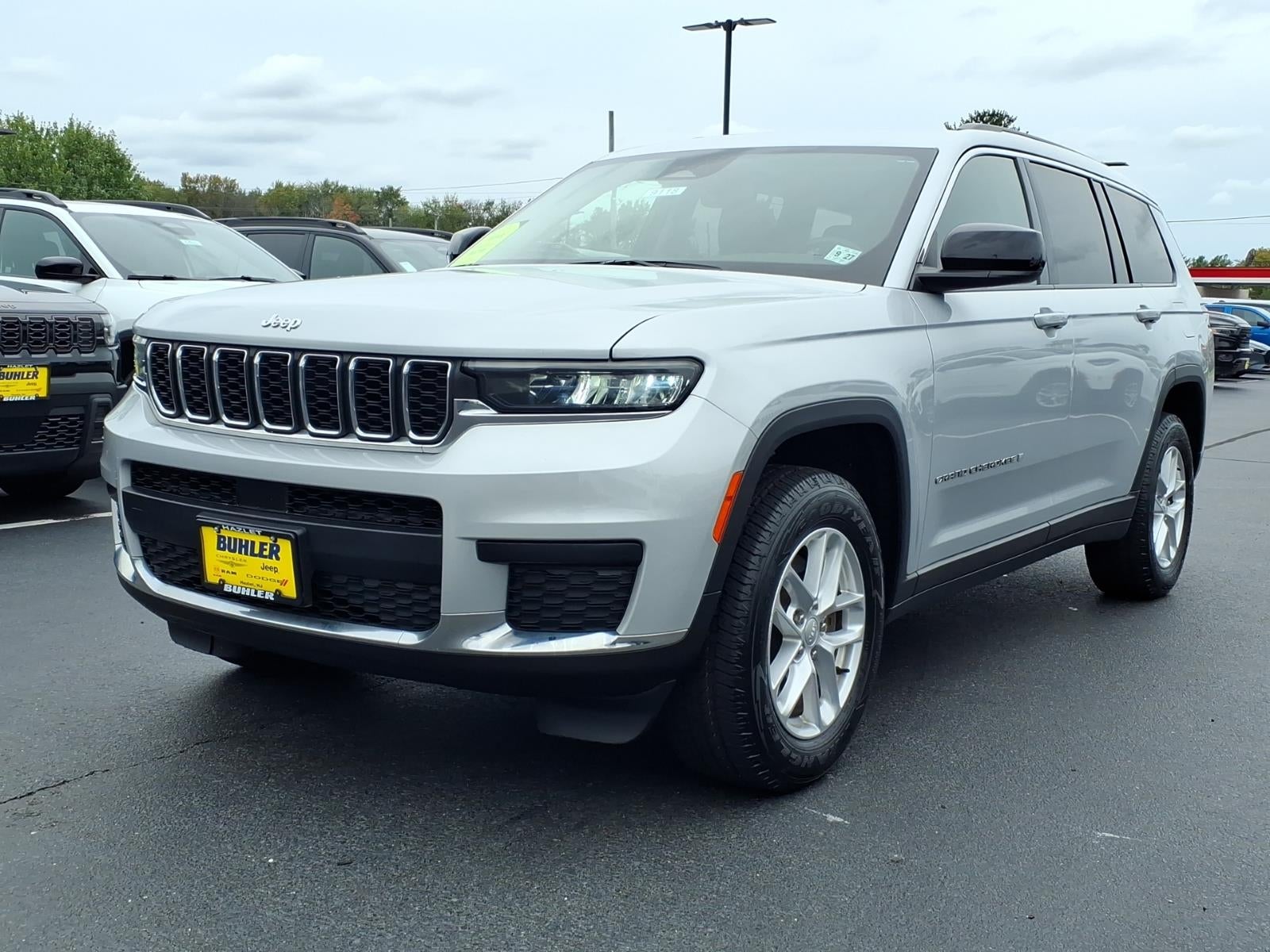 2022 Jeep Grand Cherokee L Laredo 4x4