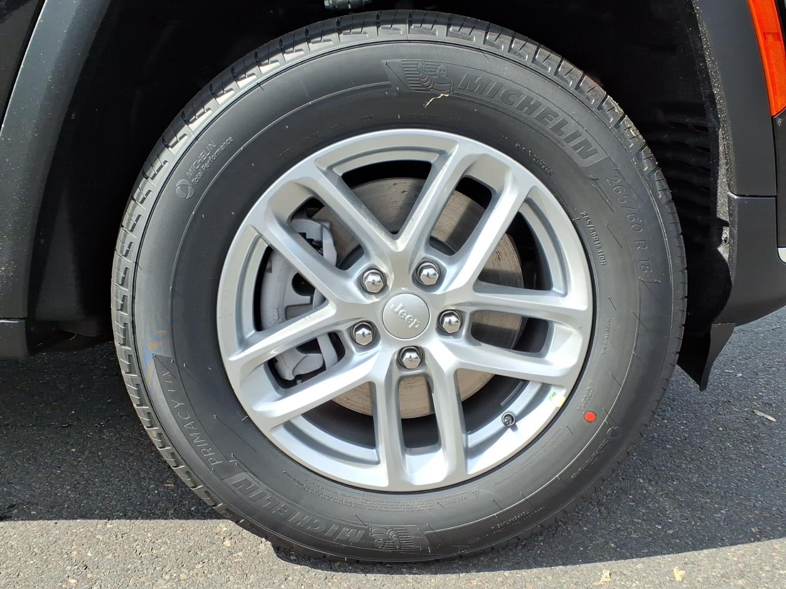 2026 Jeep Grand Cherokee GRAND CHEROKEE L LAREDO 4X4