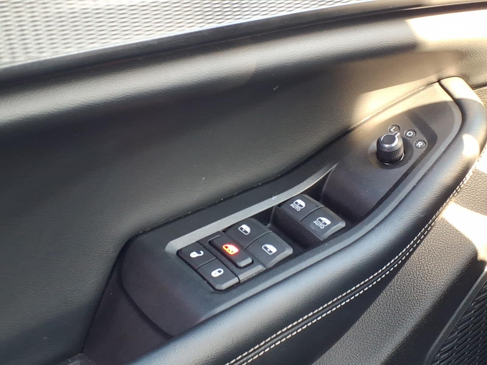 2024 Jeep Grand Cherokee L Laredo 4x4