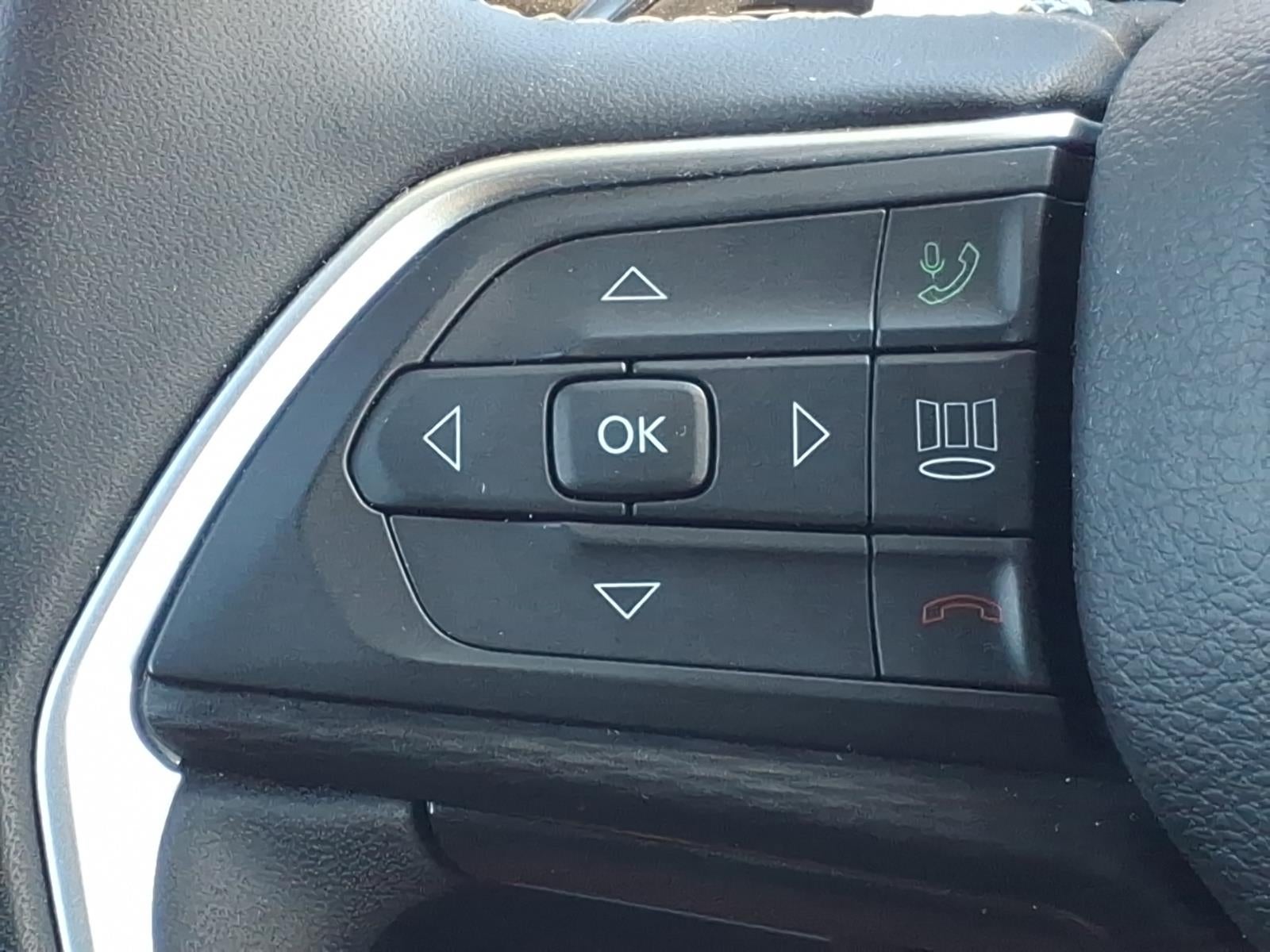 2024 Jeep Grand Cherokee L Laredo 4x4