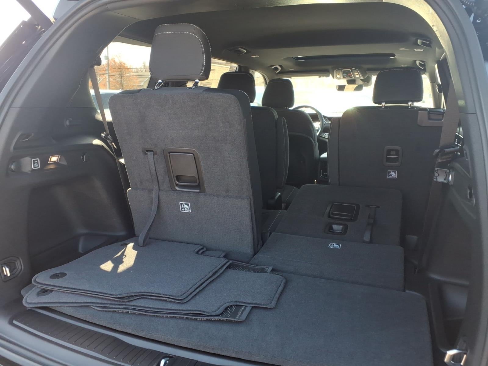 2026 Jeep Grand Cherokee GRAND CHEROKEE L LAREDO X 4X4