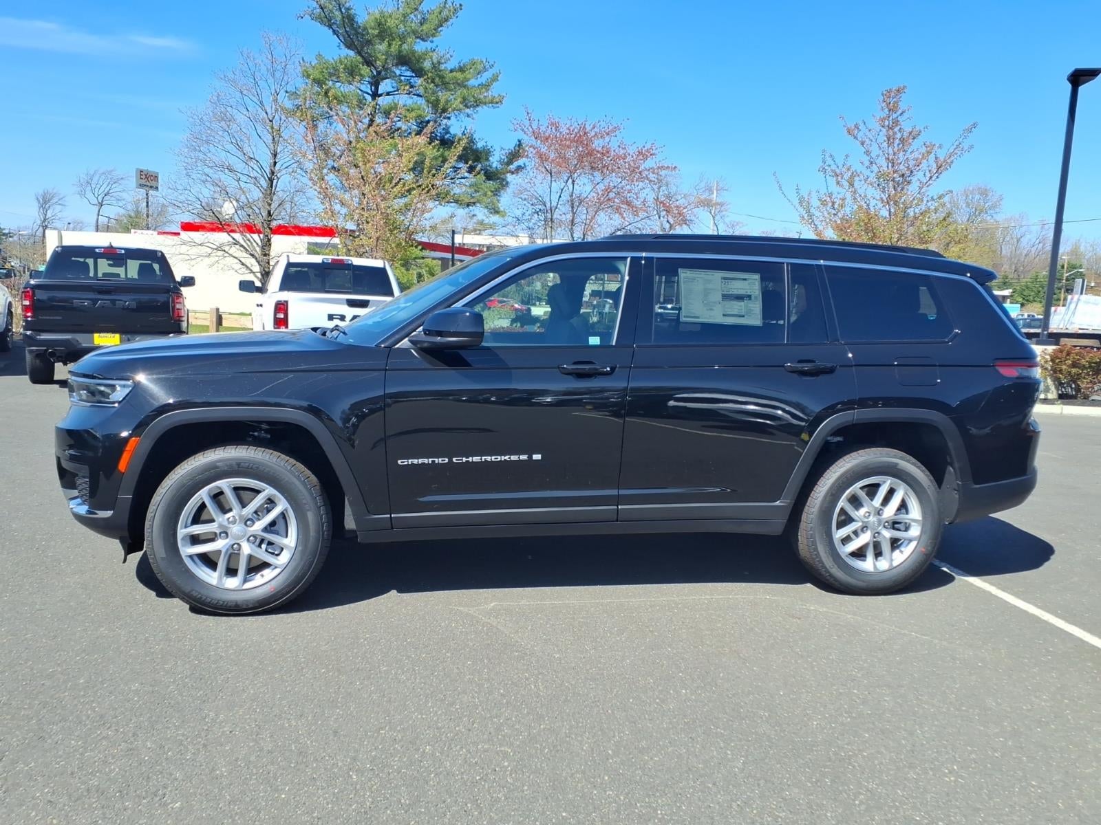 2026 Jeep Grand Cherokee GRAND CHEROKEE L LAREDO X 4X4