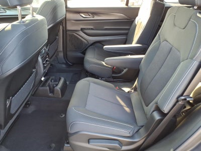 2026 Jeep Grand Cherokee GRAND CHEROKEE L LAREDO X 4X4