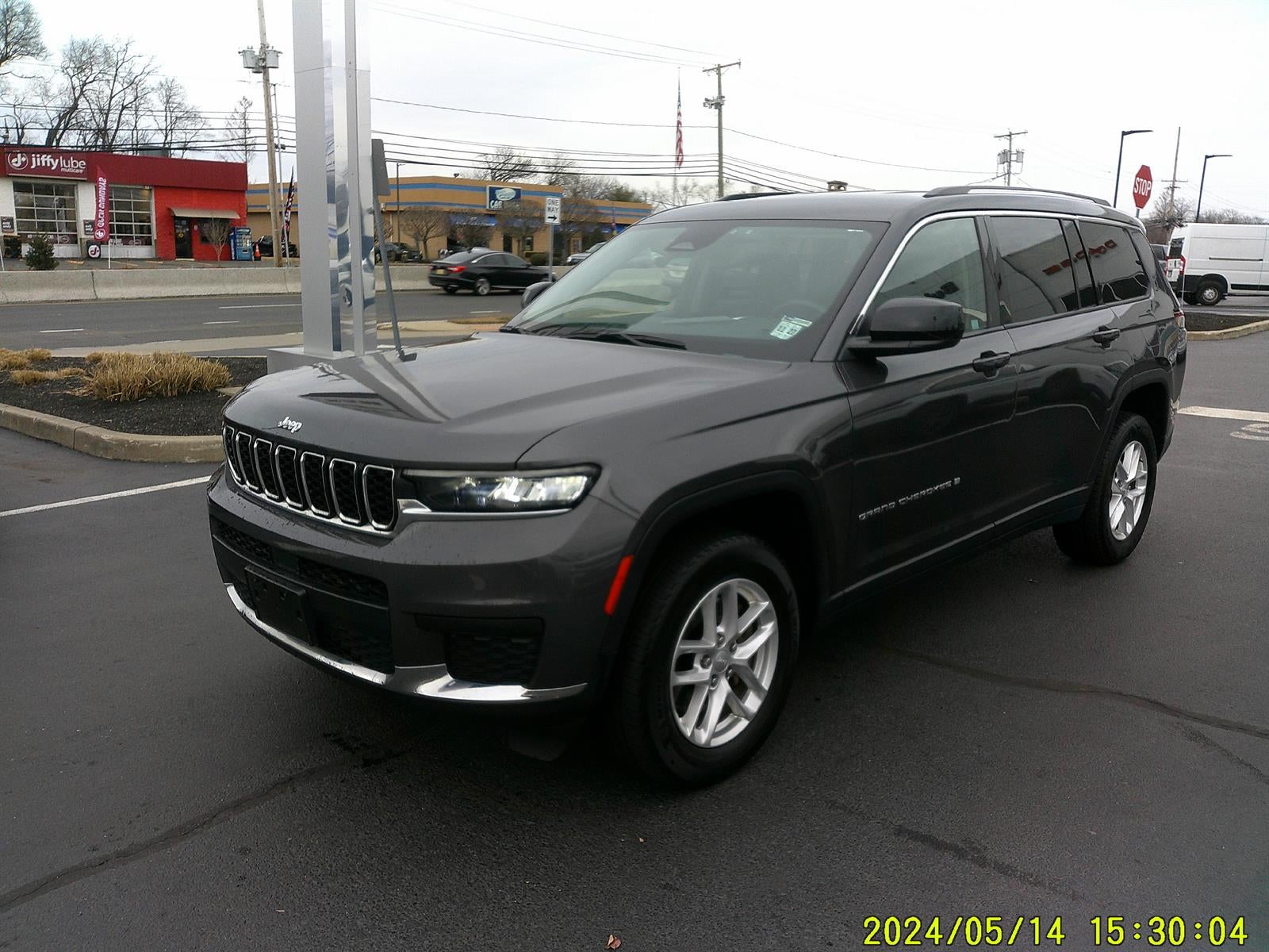 2023 Jeep Grand Cherokee L Laredo 4x4