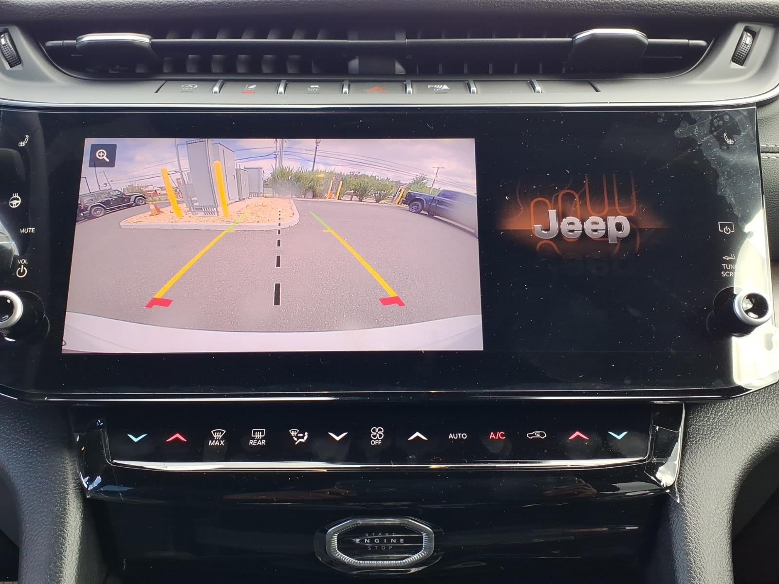 2026 Jeep Grand Cherokee GRAND CHEROKEE L LAREDO ALTITUDE 4X4