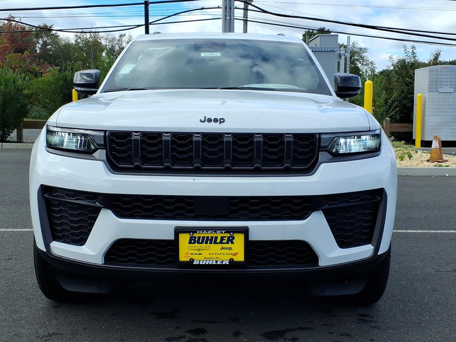 2026 Jeep Grand Cherokee GRAND CHEROKEE L LAREDO ALTITUDE 4X4