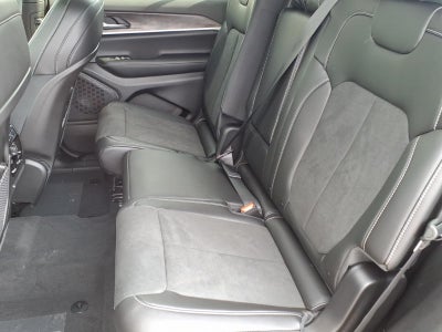 2026 Jeep Grand Cherokee GRAND CHEROKEE L LAREDO ALTITUDE 4X4