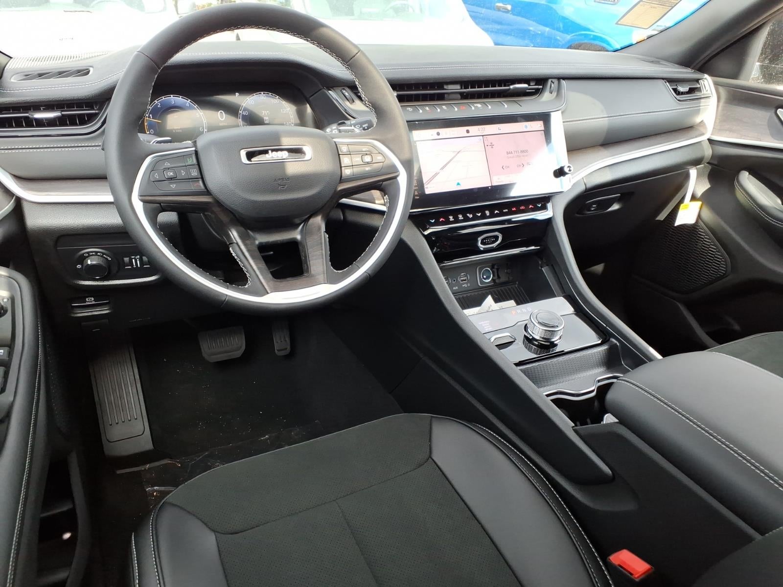 2026 Jeep Grand Cherokee GRAND CHEROKEE L LAREDO ALTITUDE 4X4