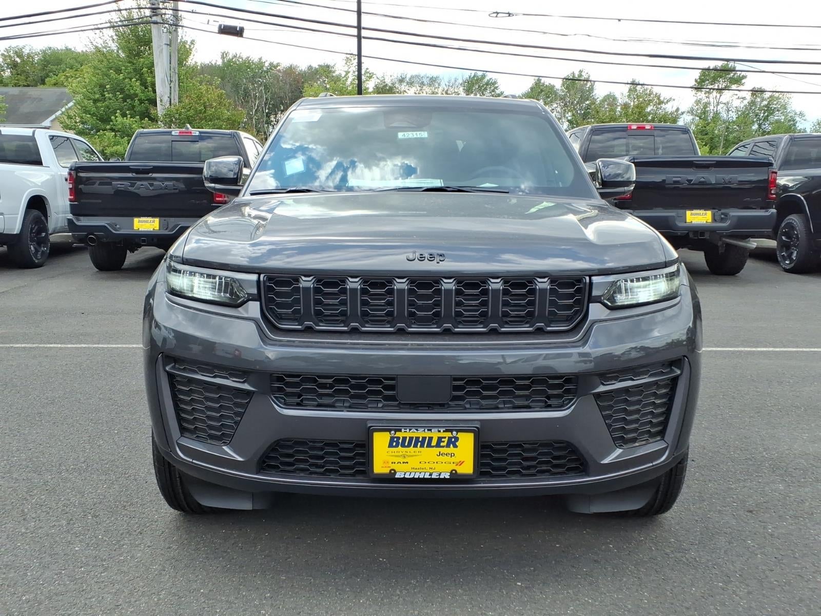 2026 Jeep Grand Cherokee GRAND CHEROKEE L LAREDO ALTITUDE 4X4