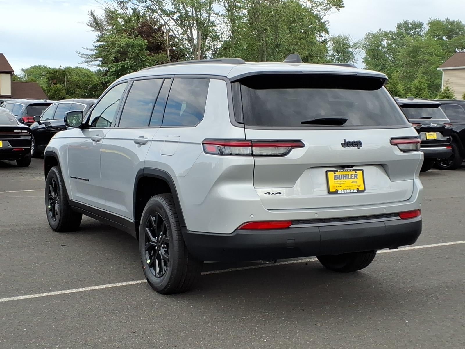 2026 Jeep Grand Cherokee GRAND CHEROKEE L LAREDO ALTITUDE 4X4