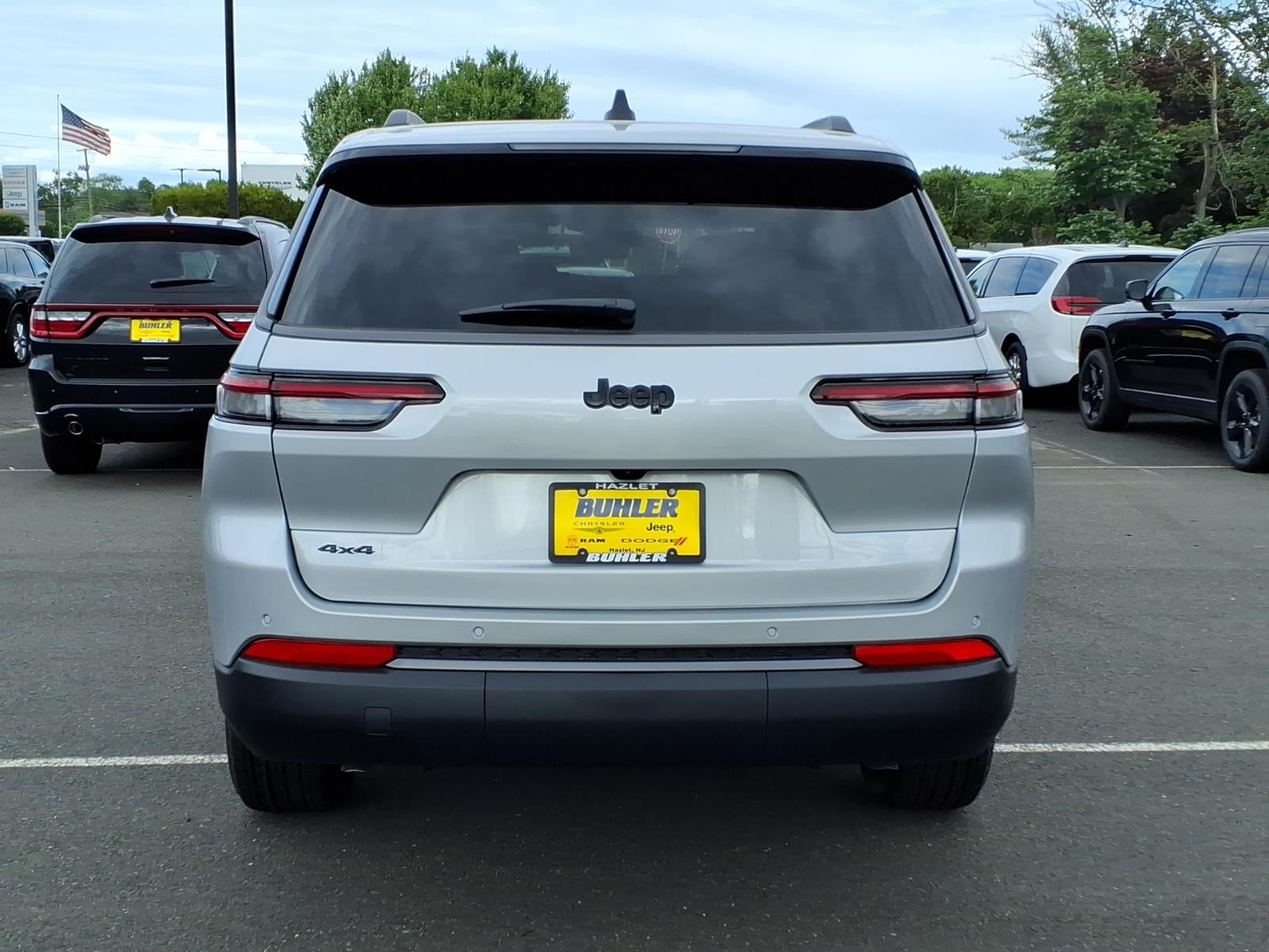 2026 Jeep Grand Cherokee GRAND CHEROKEE L LAREDO ALTITUDE 4X4