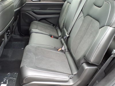 2026 Jeep Grand Cherokee GRAND CHEROKEE L LAREDO ALTITUDE 4X4