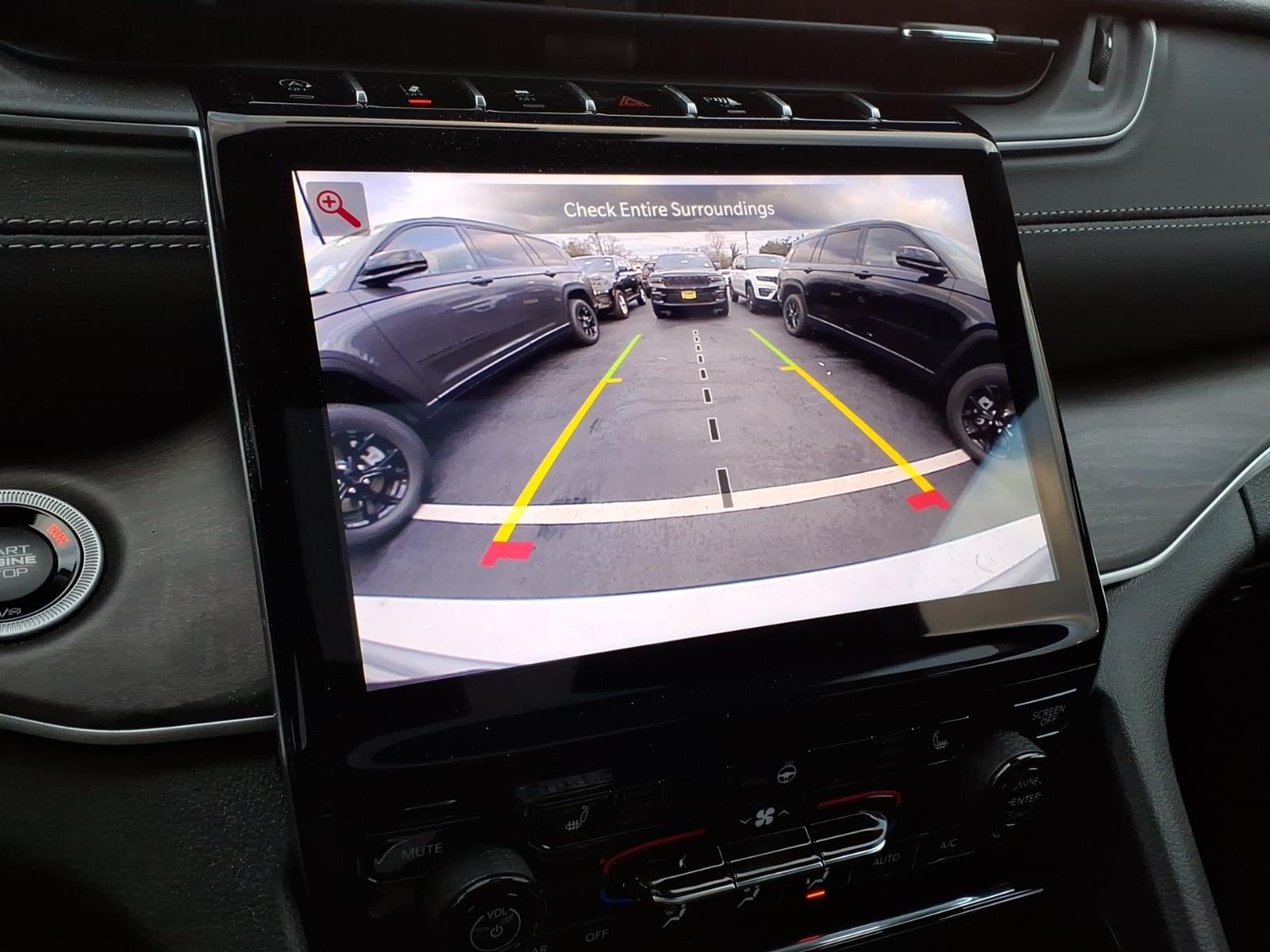 2025 Jeep Grand Cherokee GRAND CHEROKEE L LIMITED 4X4