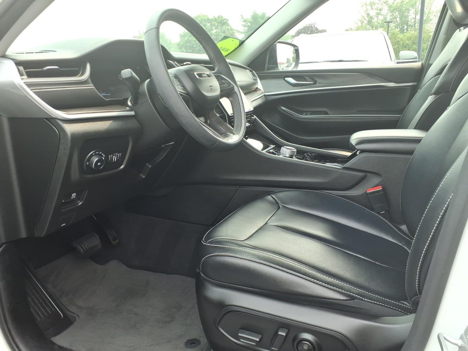 2023 Jeep Grand Cherokee L Limited 4x4
