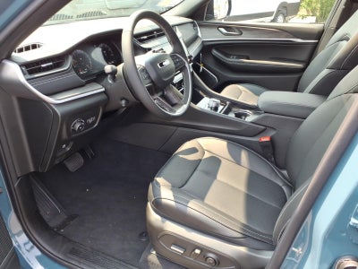 2026 Jeep Grand Cherokee GRAND CHEROKEE L LIMITED RESERVE 4X4