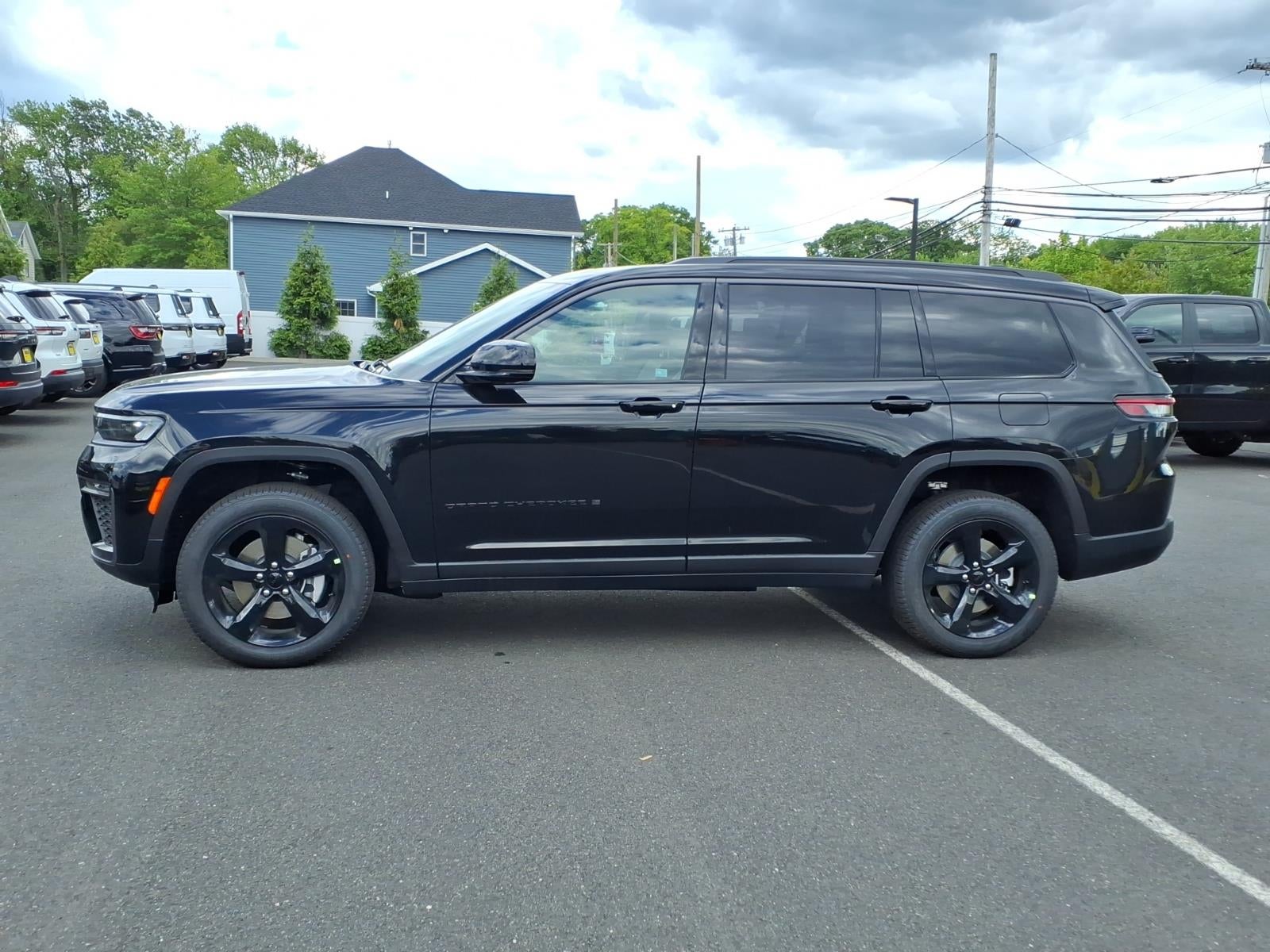2026 Jeep Grand Cherokee GRAND CHEROKEE L LIMITED 4X4