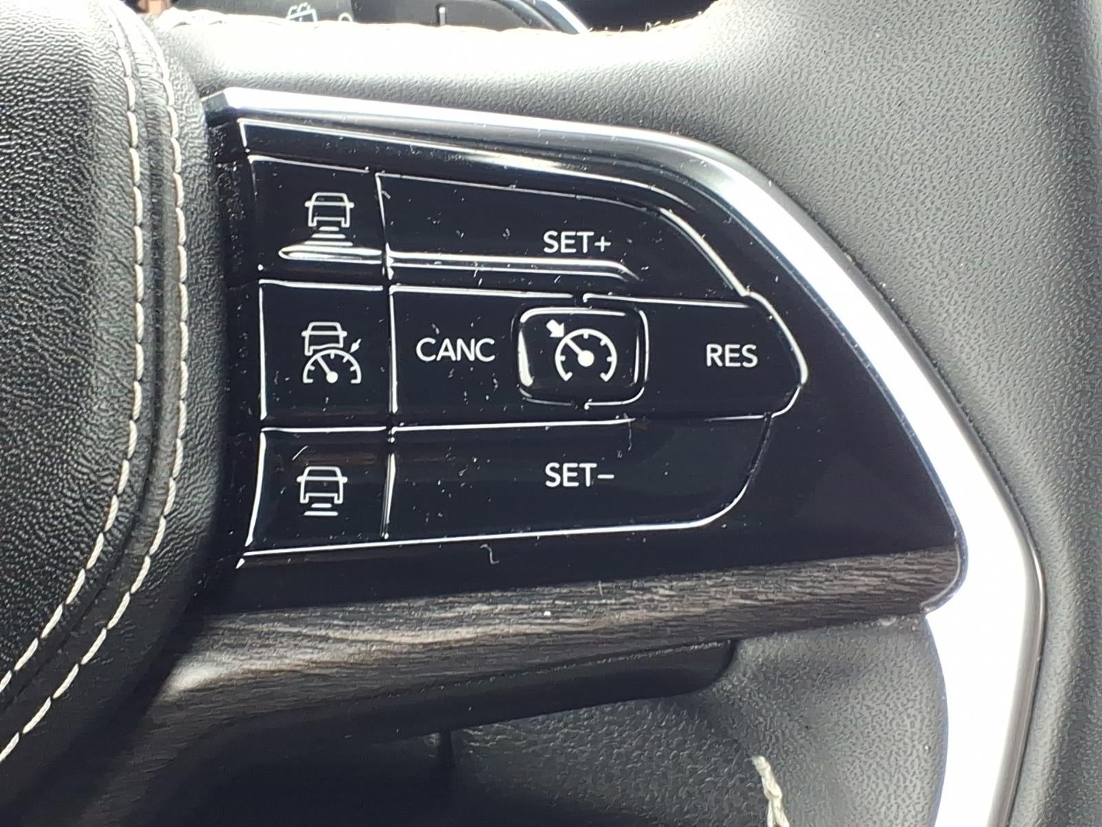 2023 Jeep Grand Cherokee L Overland 4x4