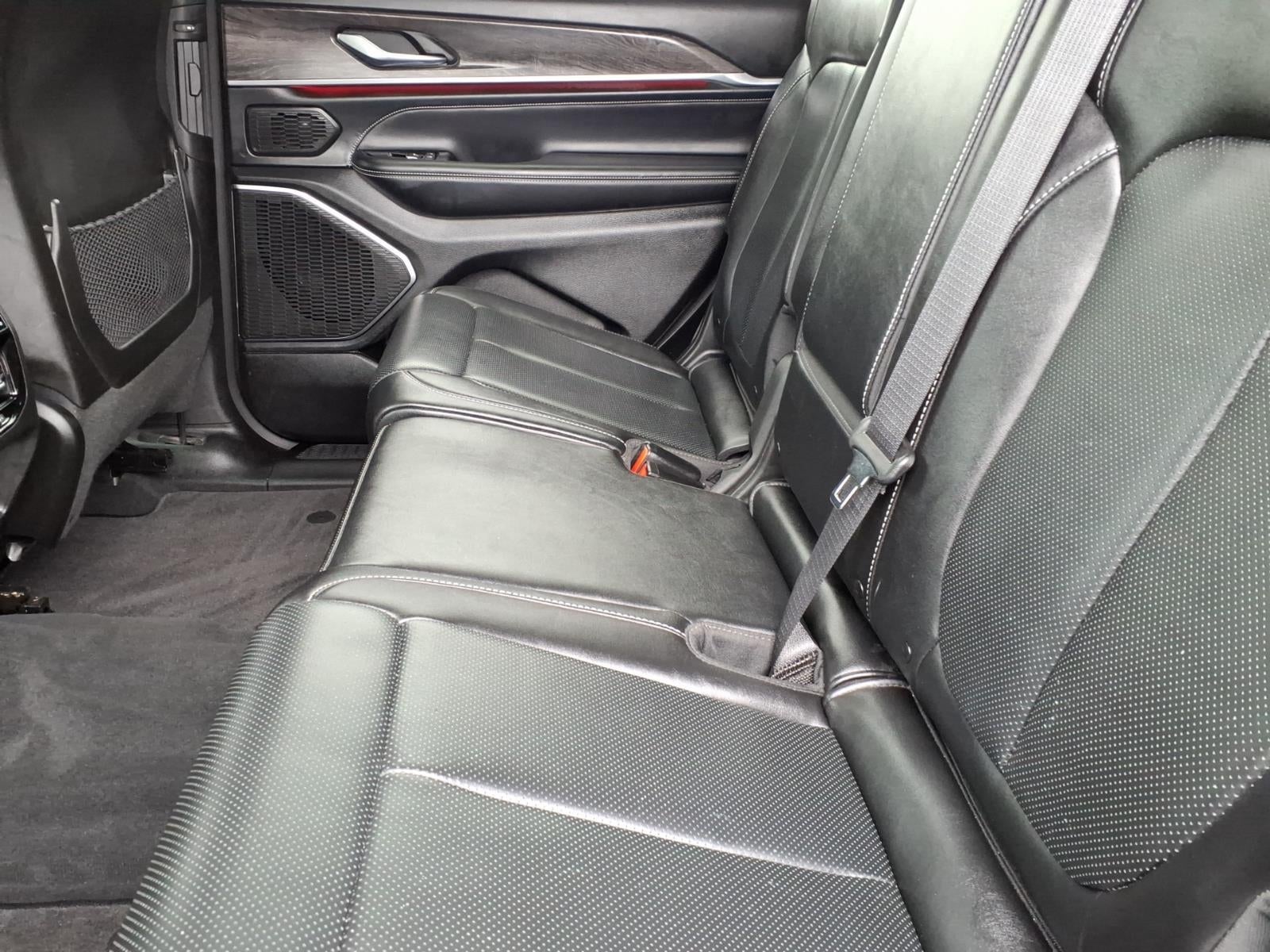 2023 Jeep Grand Cherokee L Overland 4x4